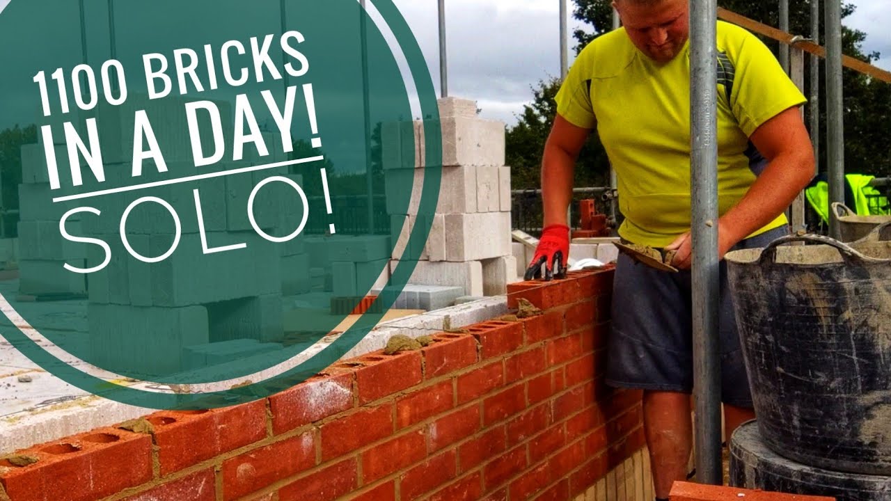 Bricklaying Vlog - A One Man Gang! £800 a Day!?