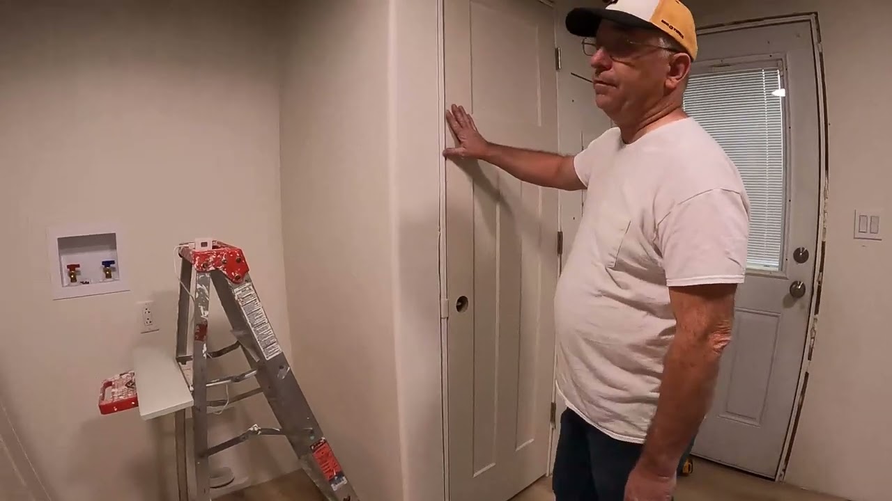 Interior Door Installation/1986 Mobile Home Renovation