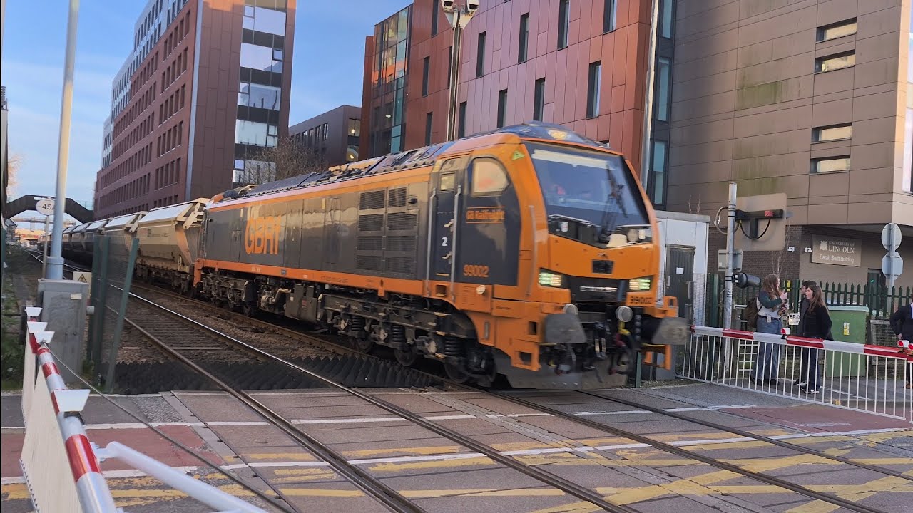 Class 99 Tests, Top and tail Trains, and more Freight at Lincoln (including class 99s, 69s, and 66s)