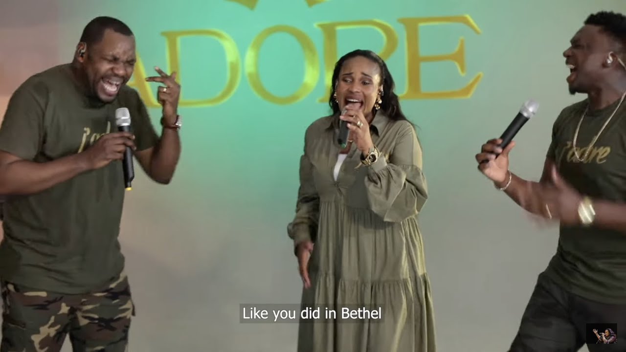 MIREILLE BASIRWA & LE  COLLECTIF J'ADORE - CONNECTE-MOI FT. JONATHAN GAMBELA, NARCISSE MAJILA, JOWB