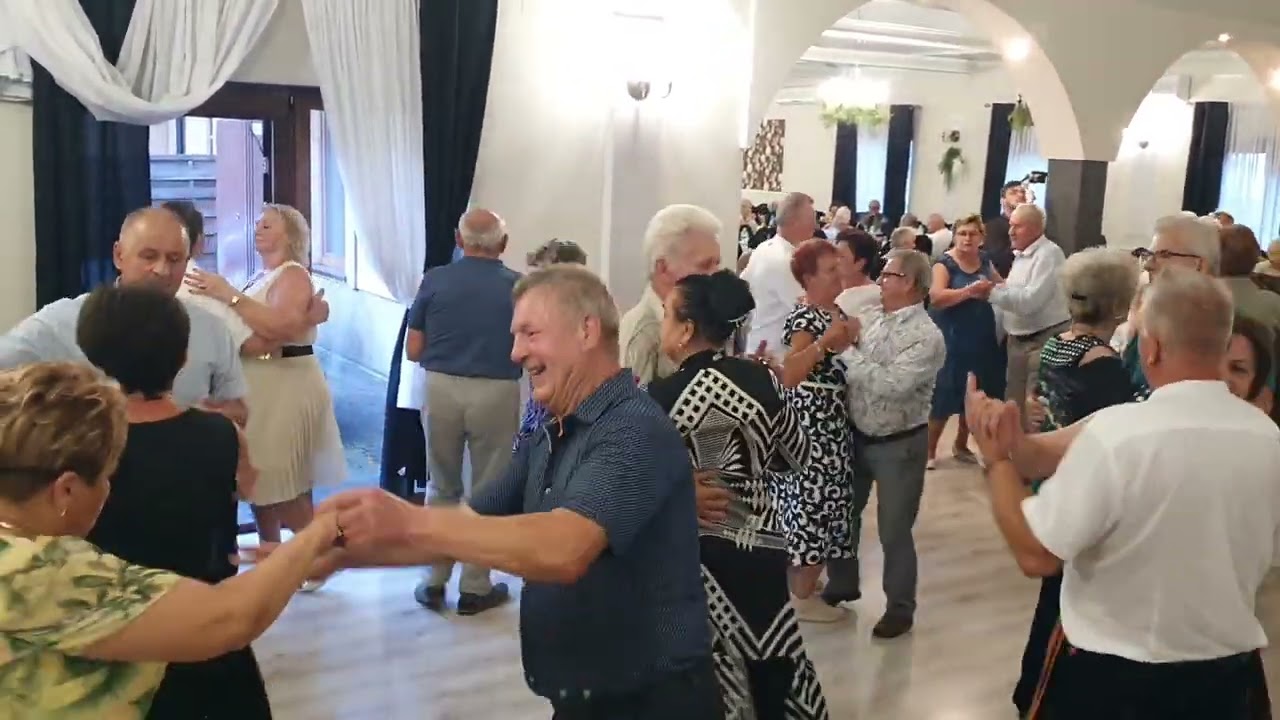 30 08 2025 relacja na żywo z potańcówki w rewelacyjnym klimacie wieczoru 