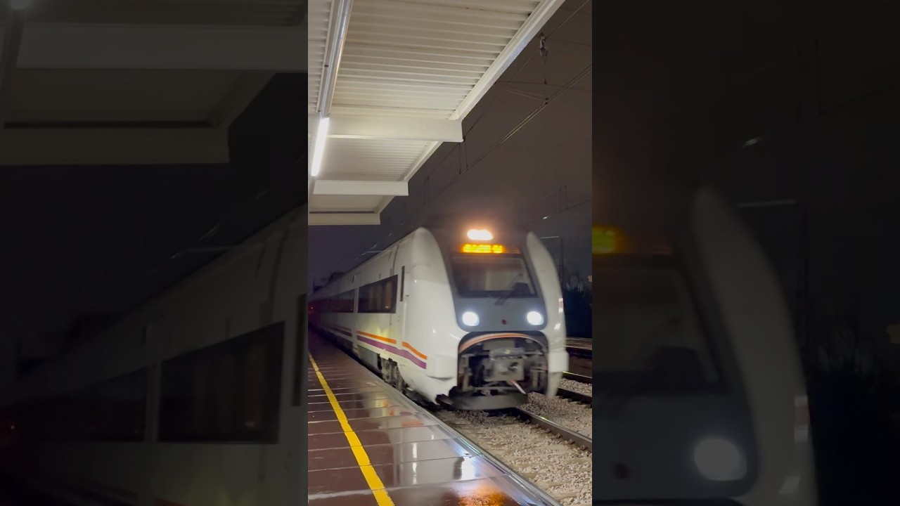 Renfe 449 Media distancia pasando por Getafe Industrial