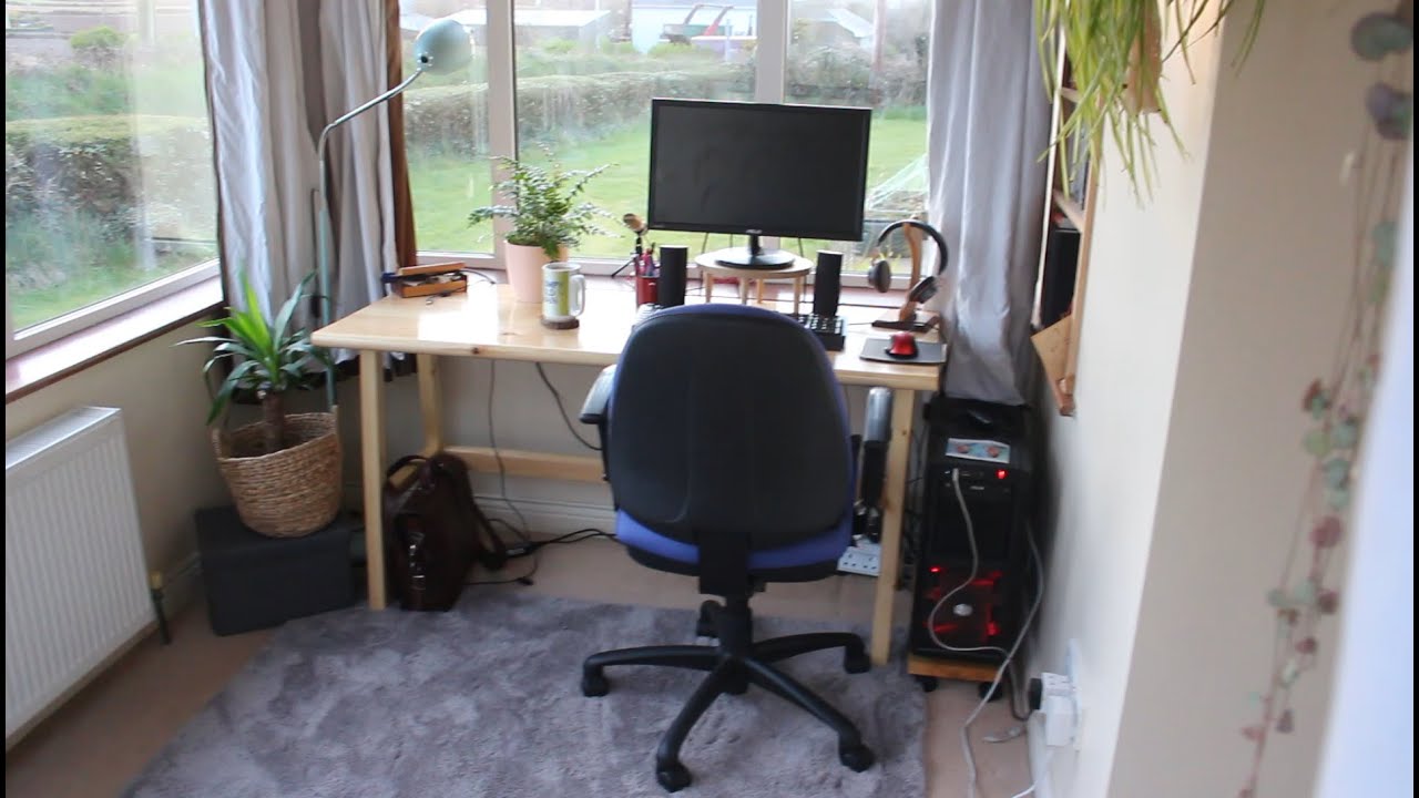 New desk for less than €50