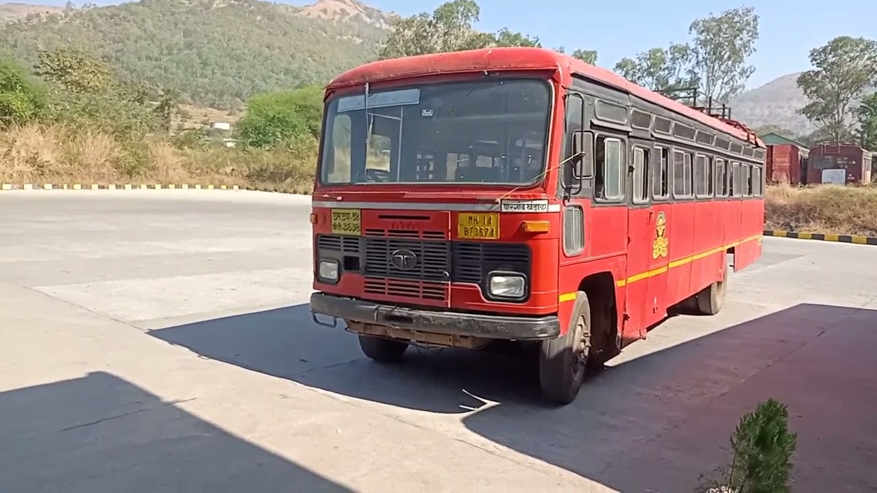 Medha Msrtc Bus Stand #msrtc #bus #travel #vehicles #transport #lalpari #old #satara #medha #blog 