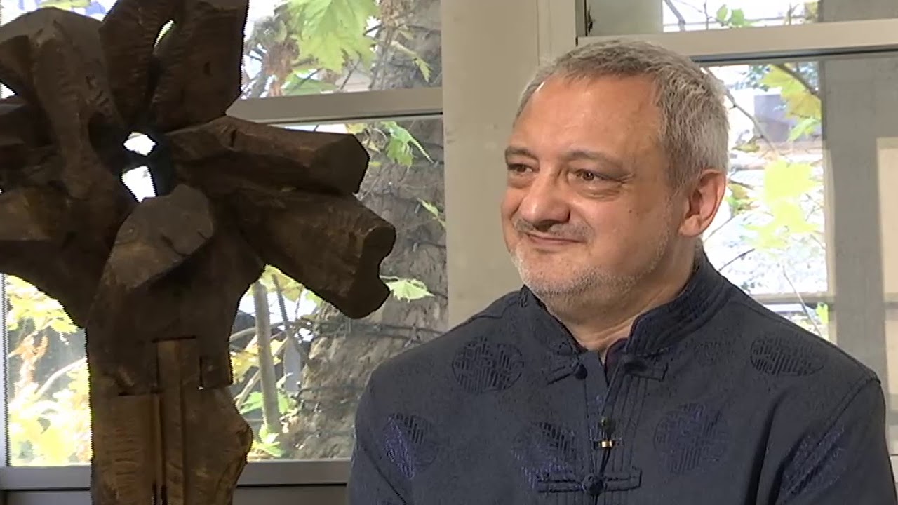 Profesionalci: Prof. dr Radosav Pušić - sinolog, profesor kineskog jezika