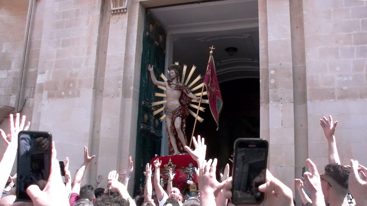 SCICLI RIABBRACCIA L'UOMO VIVO | Pasqua 2022