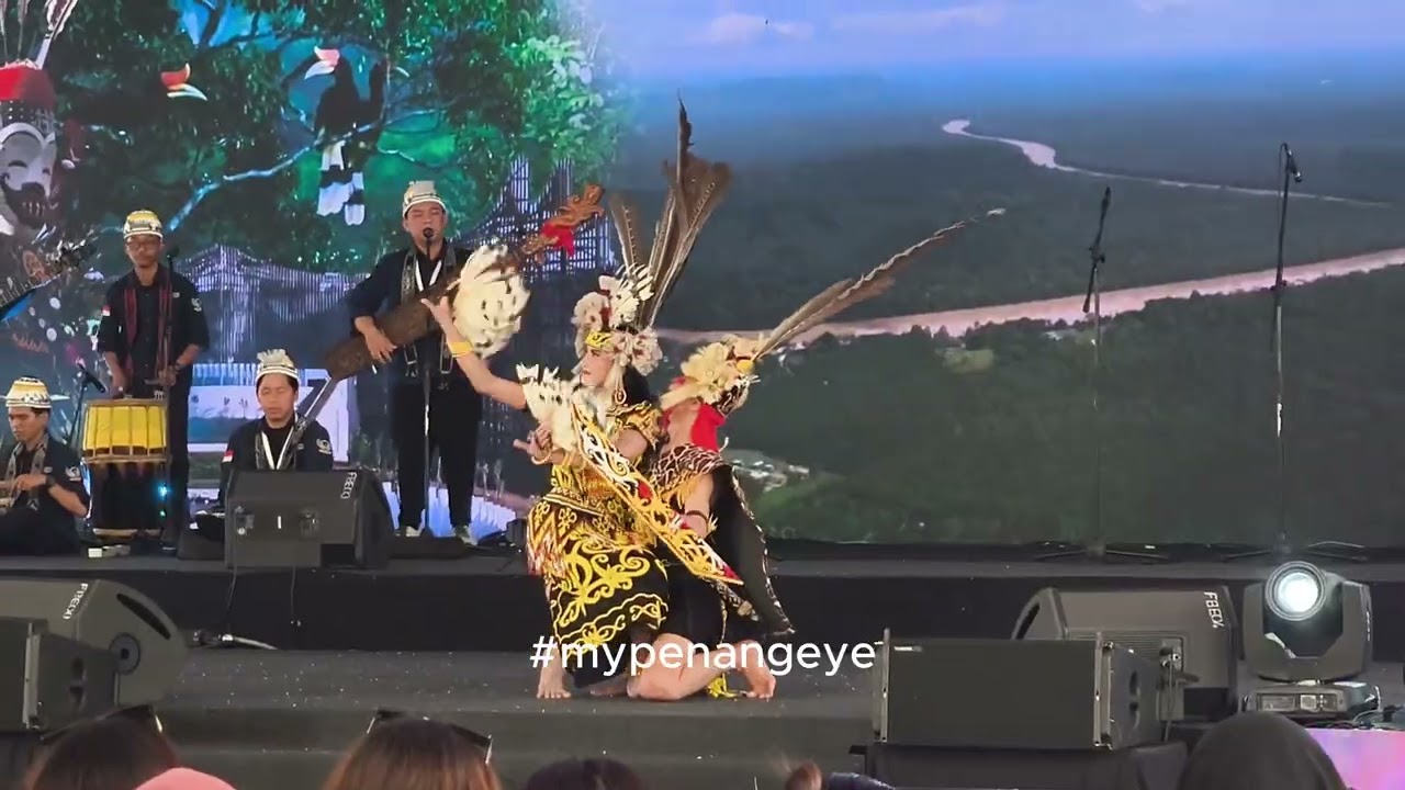 Living Arts Culture Festival 2025 | Indonesian East Borneo Dance ‘Kanda Dinda Etniq’ | Armenian Park