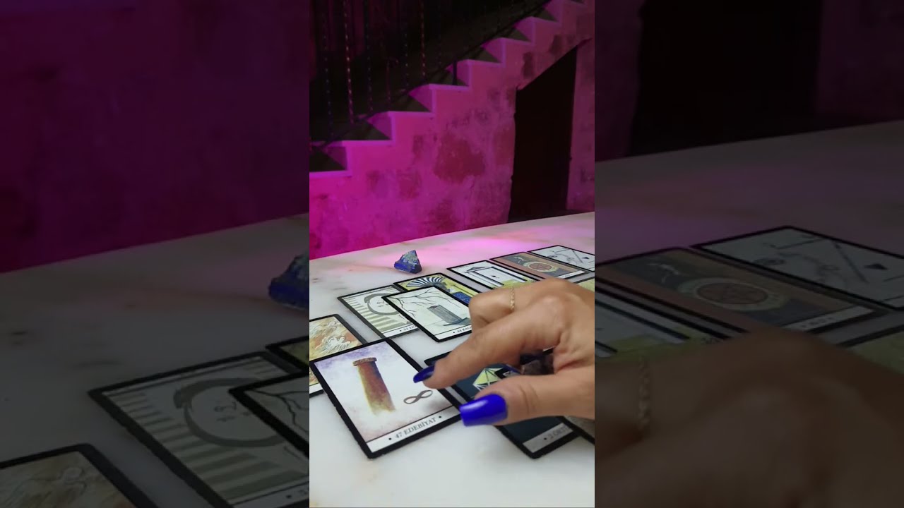 حط شخص ببالك (المنفصلين 💔)و شوف ما هي مشاعره لك حاليآ ❓️و خطواته القادمة تجاهك ❓️