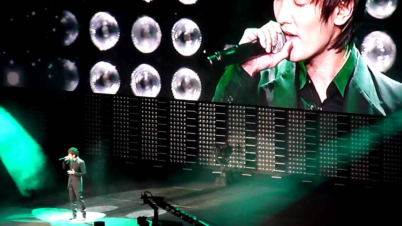 Kangta (강타) - 상록수 (Pine Tree) (SMTOWN LIVE '11 in NYC)