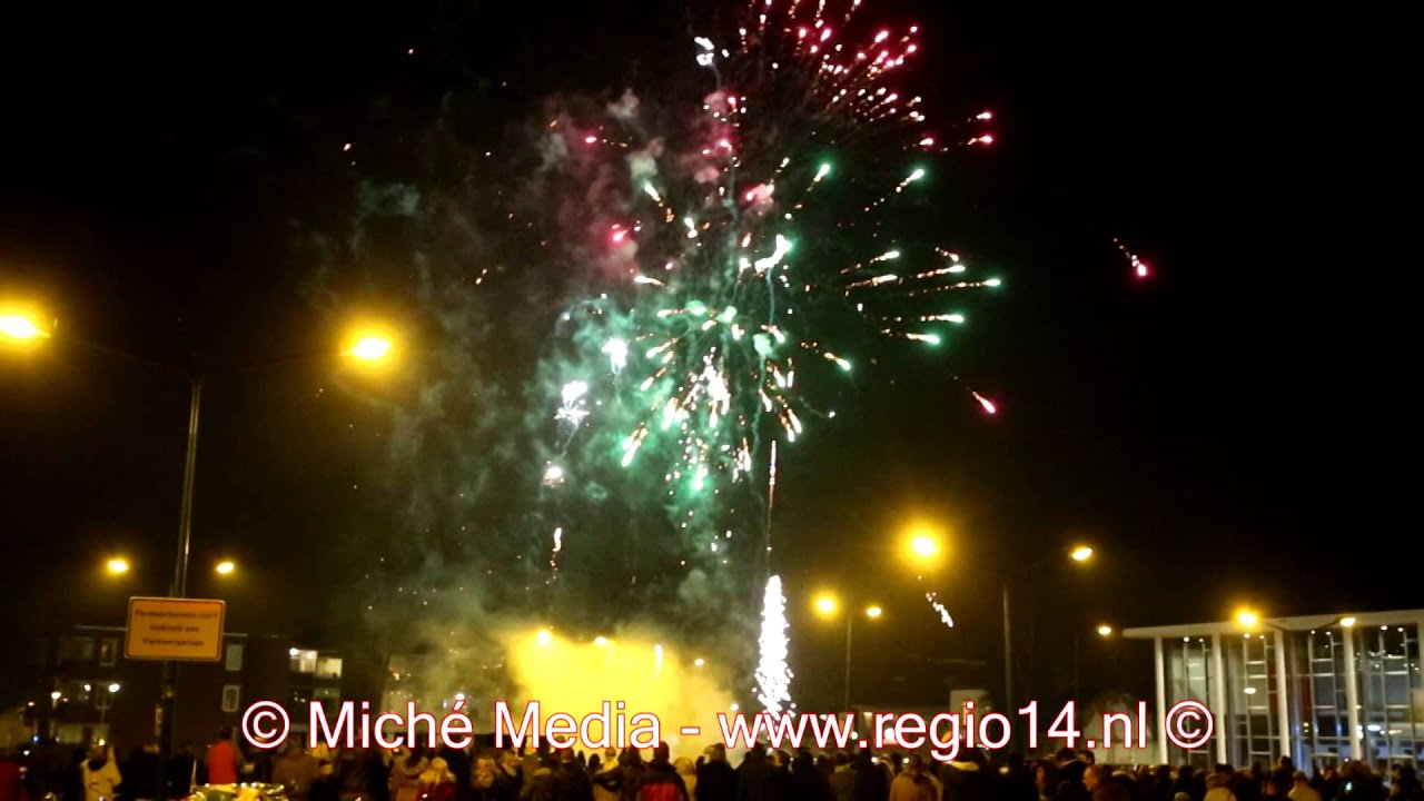 Gemeentelijk vuurwerk marktplein Hilversum