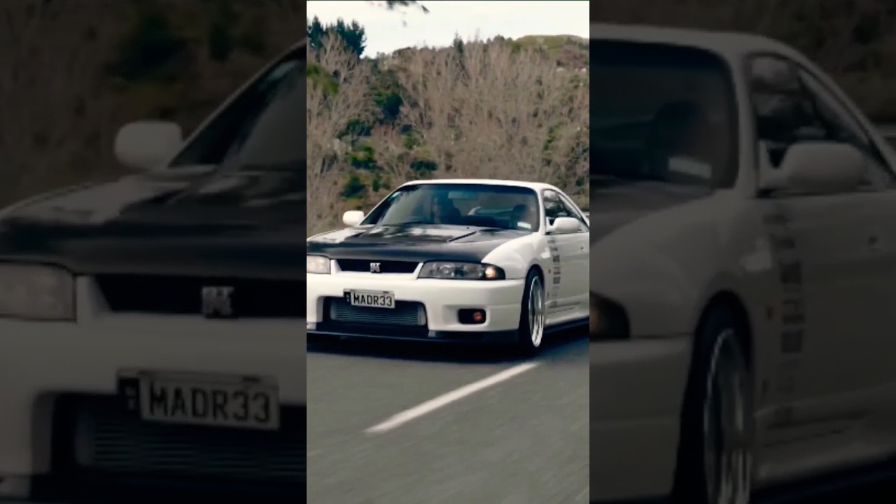 R33 😍😍 