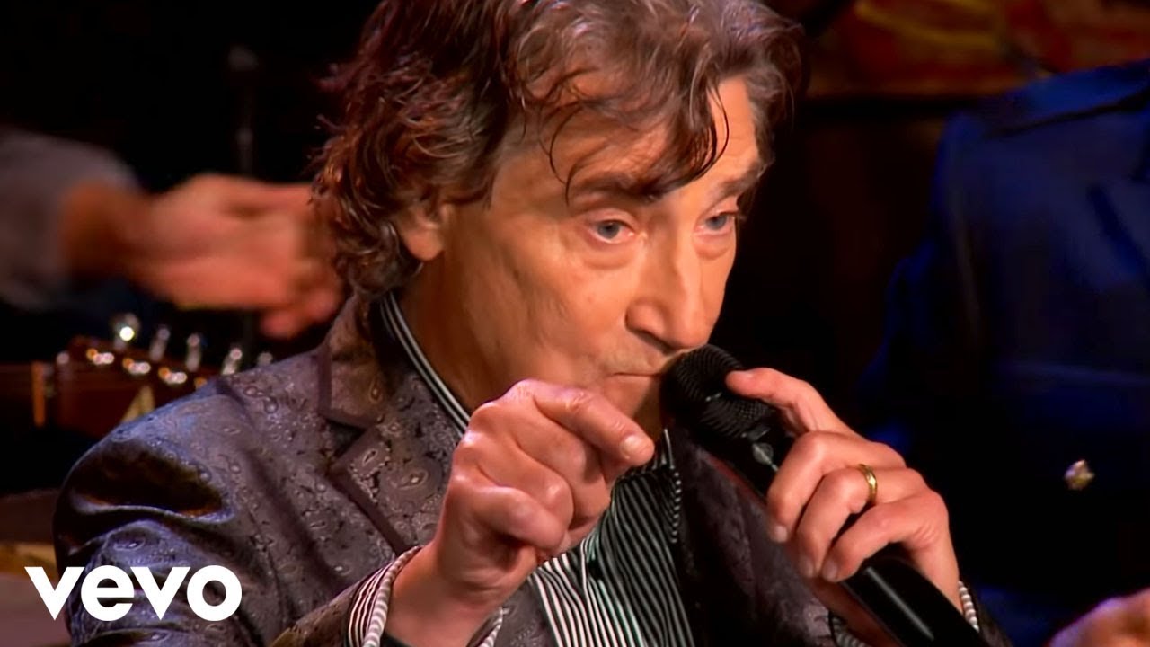 Gaither, The Oak Ridge Boys - Elvira (Live)