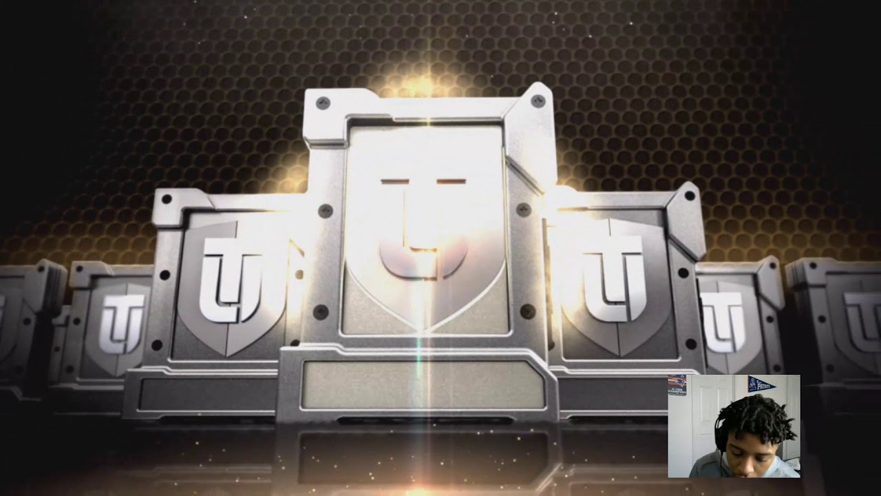 RED OR BLUE TEAM! WHICH TEAM SHOULD YOU CHOOSE AND WHY!! MADDEN 19 ULTIMATE TEAM