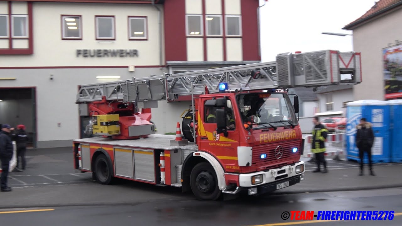 Einsatzfahrten während des Rosenmontagsumzug in Seligenstadt 2020