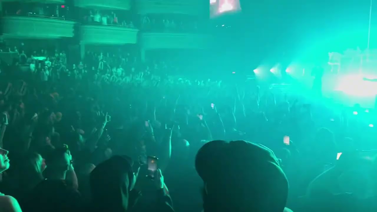 Bring Me The Horizon live Diamonds aren’t forever 2022 ft. Bryan Garris of Knocked Loose