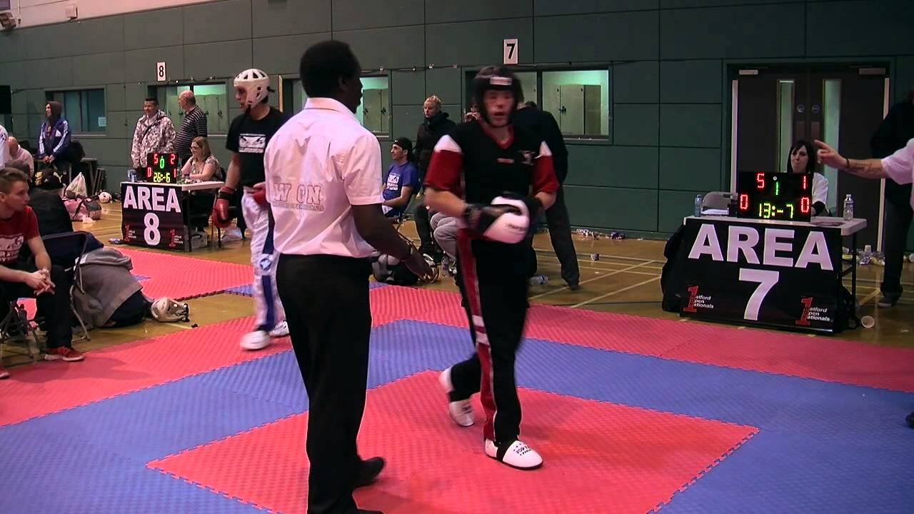Laszlo Gombos v Tom Hayward  Watford Open Nationals 2014