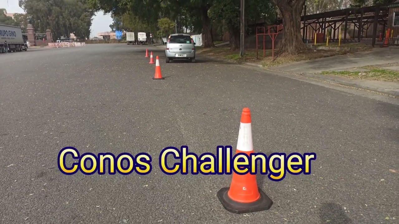 Conos Challenger 😃 zig zag Divertida clase de simulacro de exámen práctico en Buenos Aires.