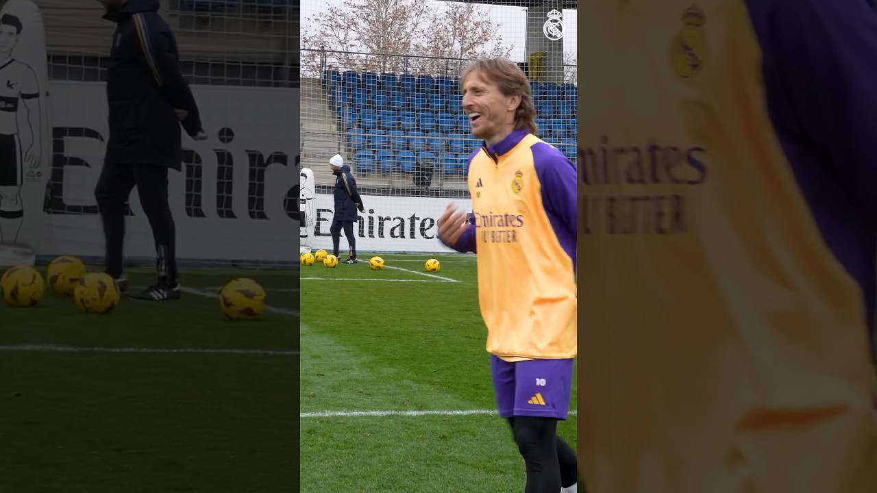 &trade;️ Classic Luka Modrić 🔟 #RealMadrid #Golazo