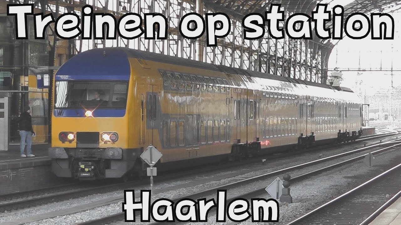 Treinen op station Haarlem