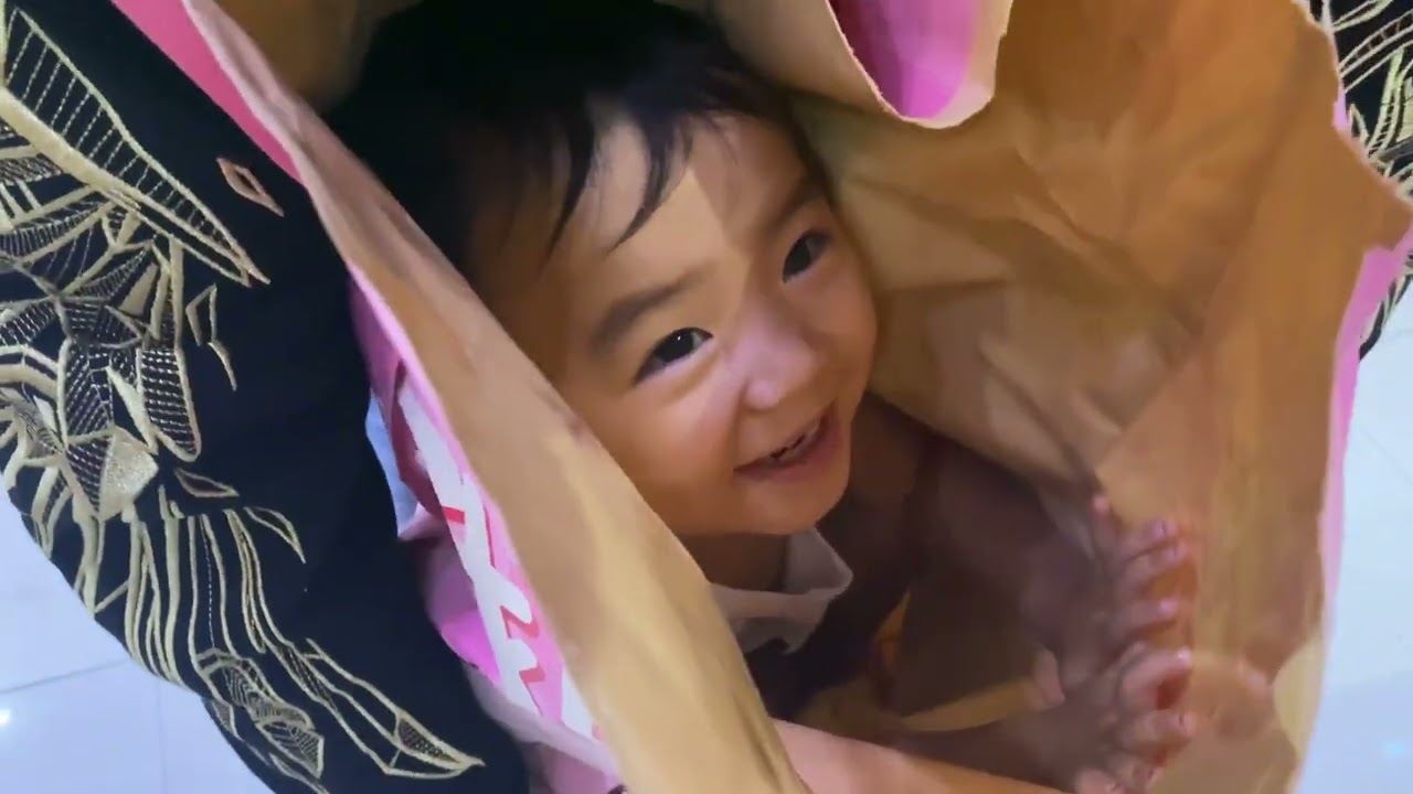 小菲好心给公公做夜宵，公公却一口也不吃，难道嫌弃小菲的手艺？