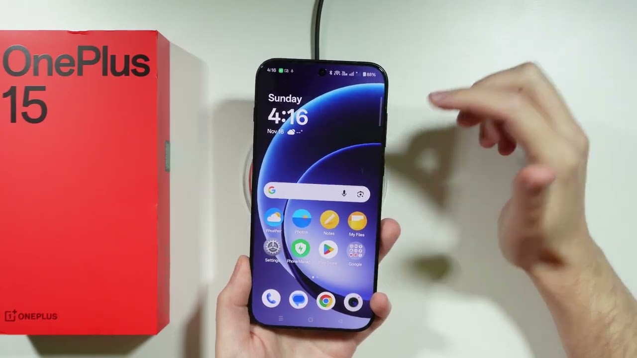 Есть ли у OnePlus 15 быстрая беспроводная зарядка?