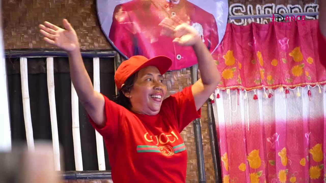 DJ TIKTOK VIRAL HATI YANG KAU SAKITI - MAMA MAMA DANCE IDOLA