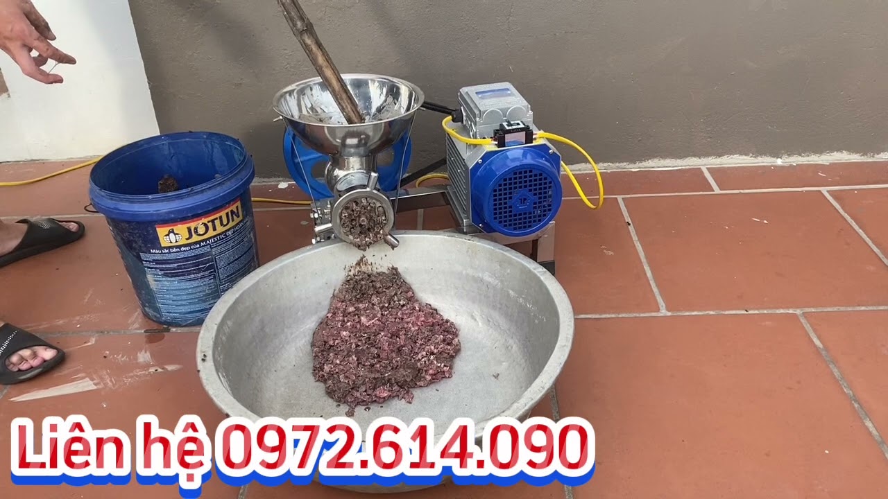 Máy Xay Thịt Cá Công Nghiệp Nghiền Cá Gà Cả Xương Giá rẻ [GIÁ TỐT]