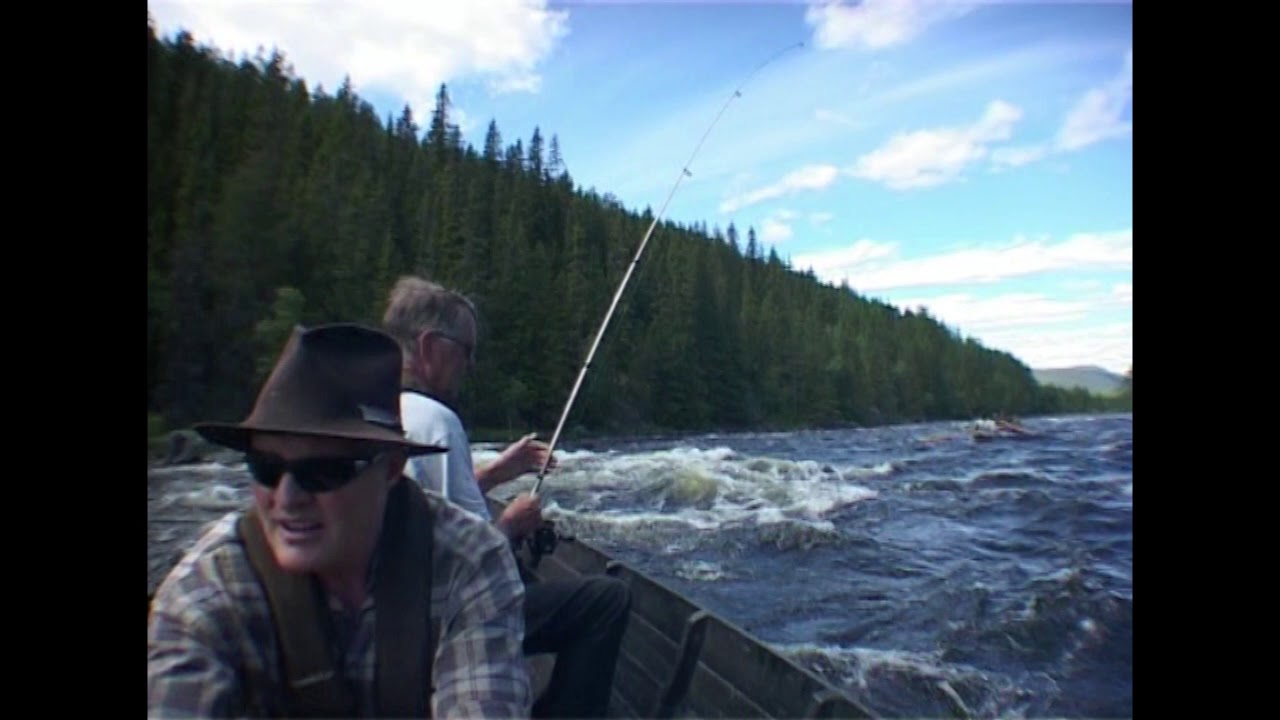 Fløterbåtfiske i Trysilelva
