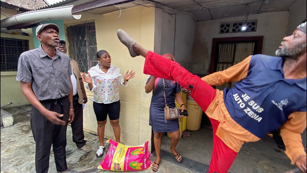 NOUVEAU GAG (BILOKO YA BONNE ANNEE 😂)MUKWATA ,TITO,MBATA SIALA ,MAVIOKELE,BOBO