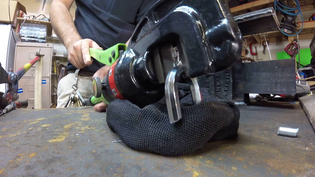 Hydraulic Bolt Cutters HY 20 Hydraulic Steel Rebar Cutter Review Cut Padlocks