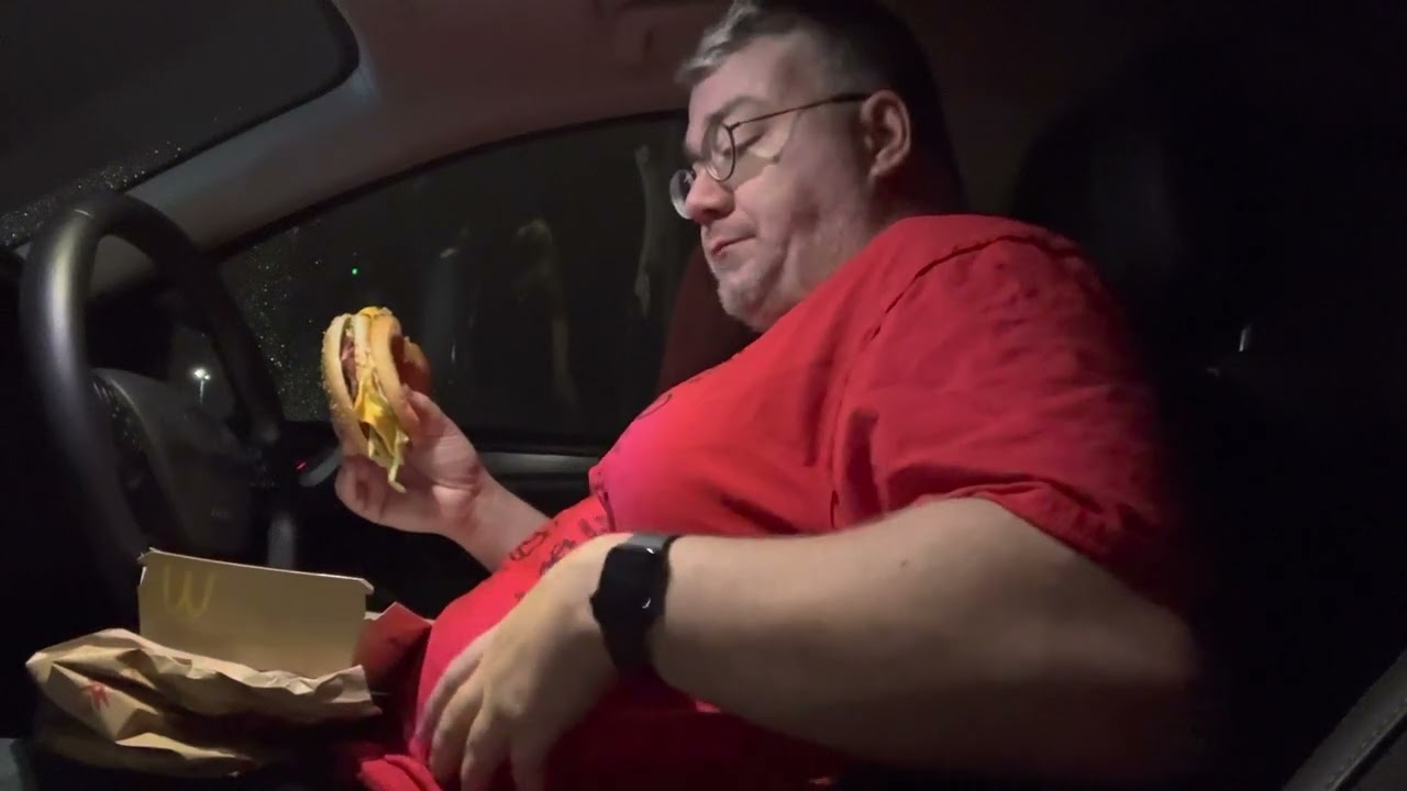 Late Night Eating - Part 1: mcDonalds