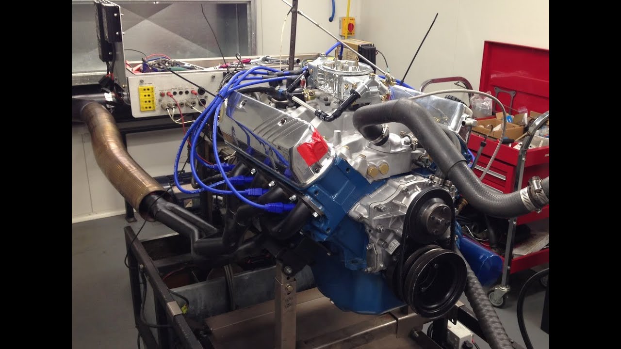 Holden 308 355 stroker on engine dyno 424HP