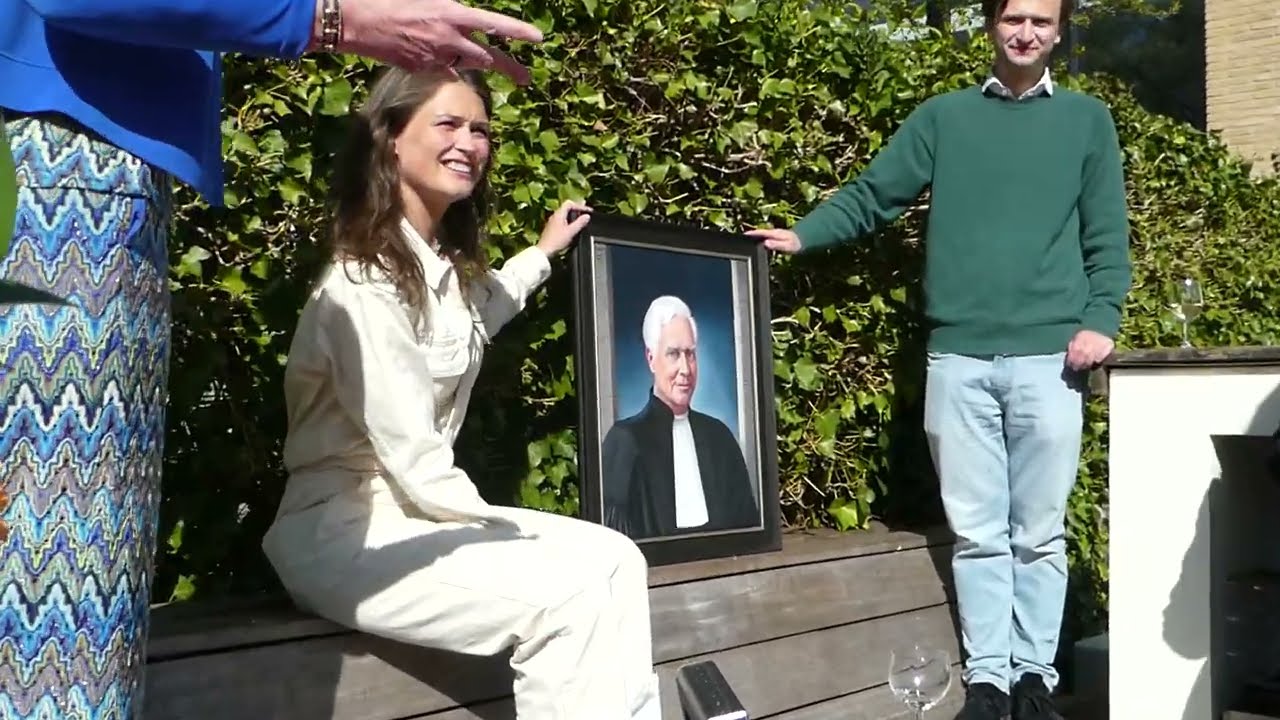 Onthulling portret van Mr. E.T.VandenHout