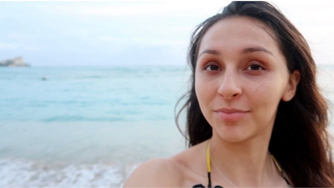 DAY AS A MED STUDENT | RESIDENCY INTERVIEW in HAWAII