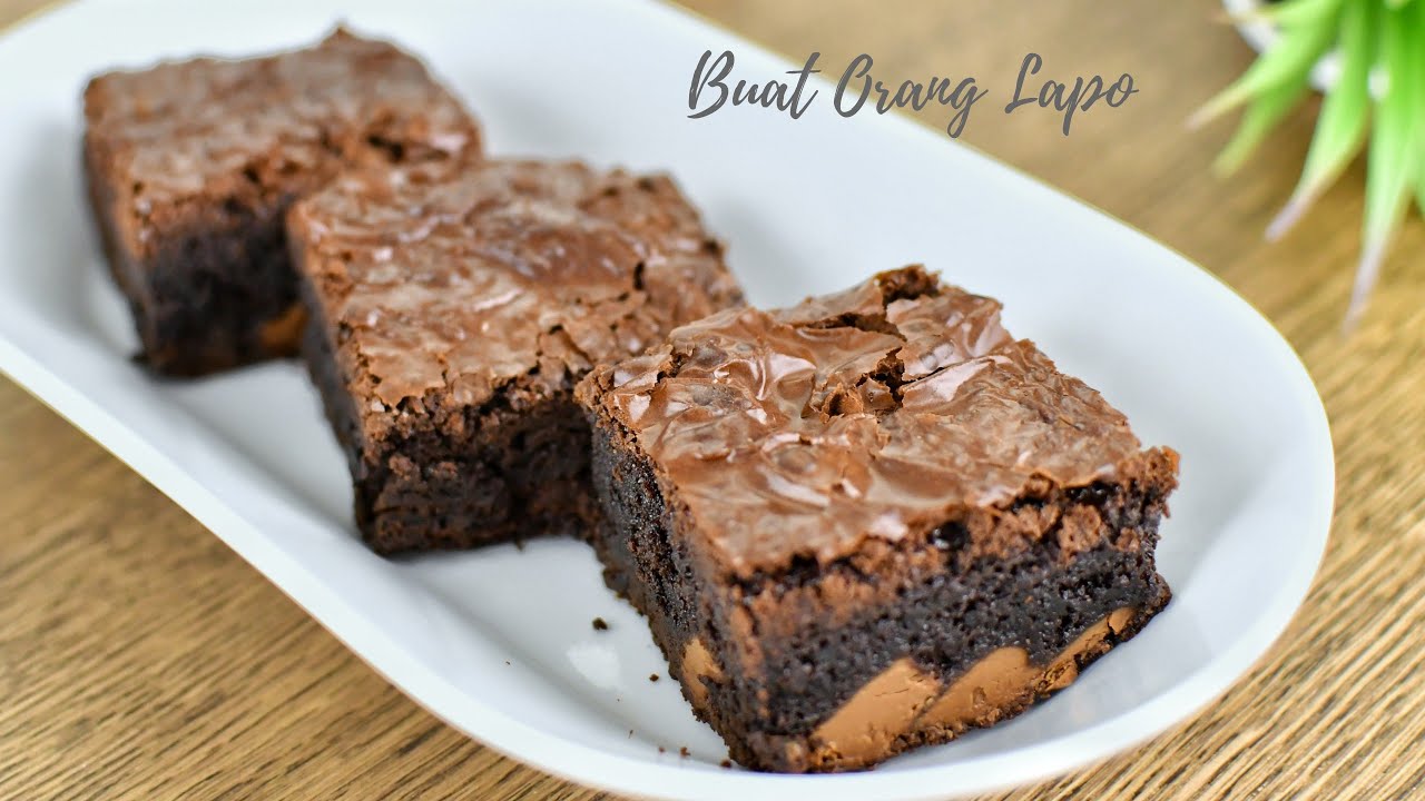 Fudgy Brownies Paling Sedap (Sukatan Cawan)