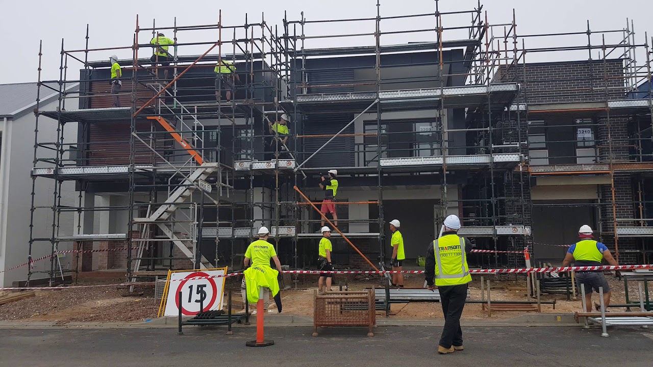 Scaffolding Erection and Dismantling Procedure by Transom Workers