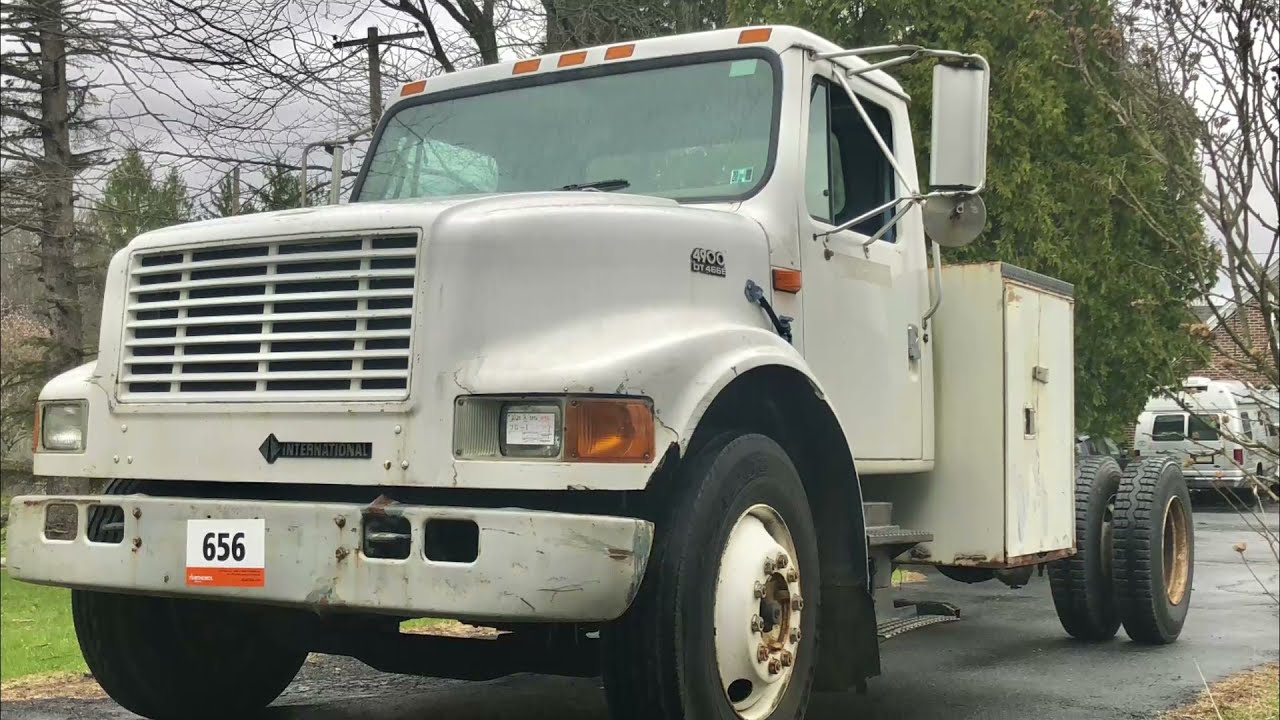 I BOUGHT A NAVISTAR!