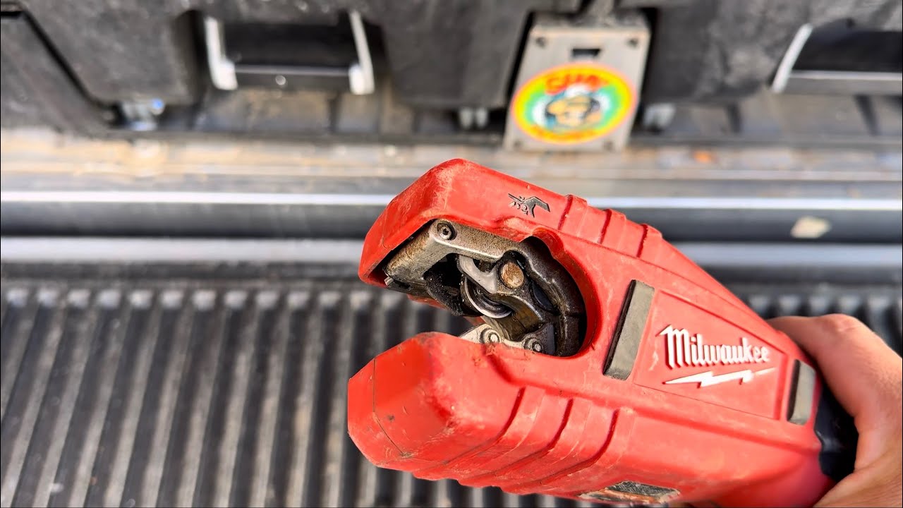Quickly Replace M12 Tubing Cutter Blade