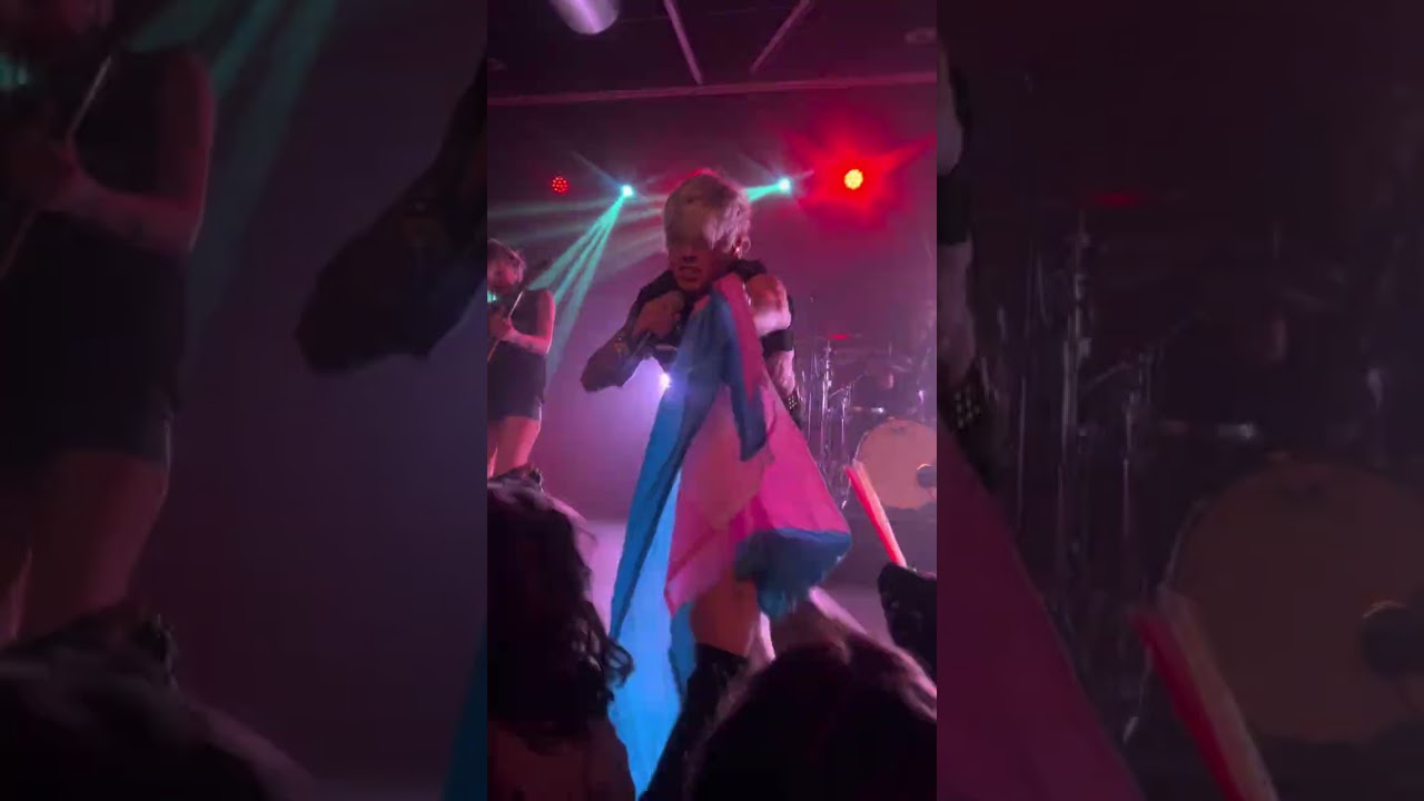 TX2 preforming “Hostage” in OK City for their “The End Of Us” tour, Feb 13, 2026 #TX2@TX2OFFICIAL 