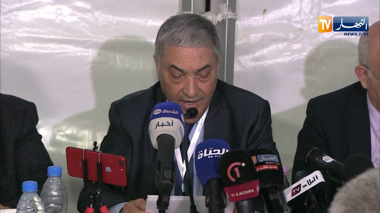 سياسة: إستمرار وتوسيع الحراك الشعبي.. أبرز ما خلص إليه لقاء المعارضة الرابع
