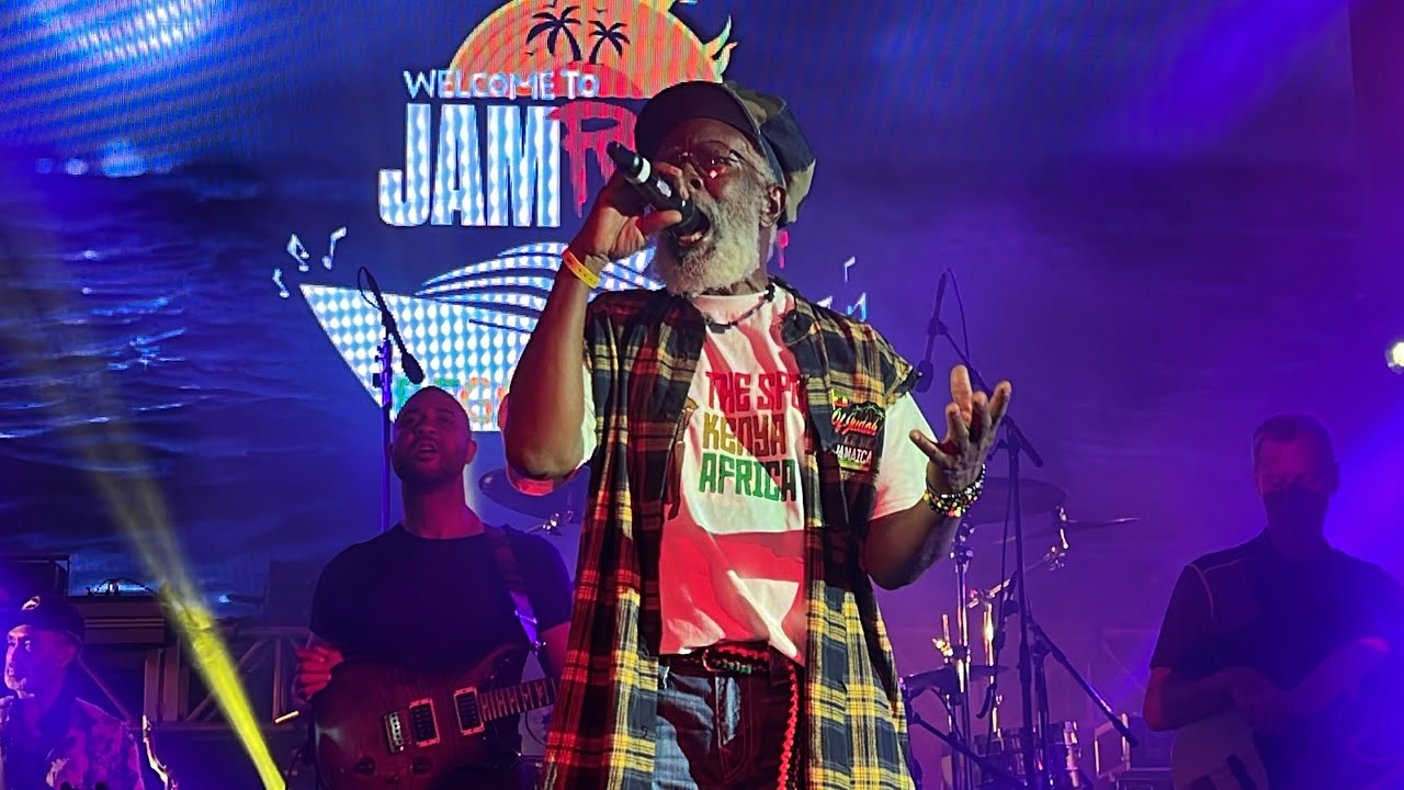 Burning Spear “Intro/Door Peep”  @ “Welcome To Jamrock Reggae Cruise” Jamaica 9/Dic/2022