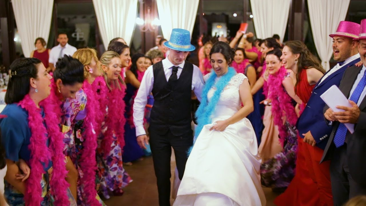 Gran Sorpresa de Carnaval en la Boda de Rocío y Jose en Almadén