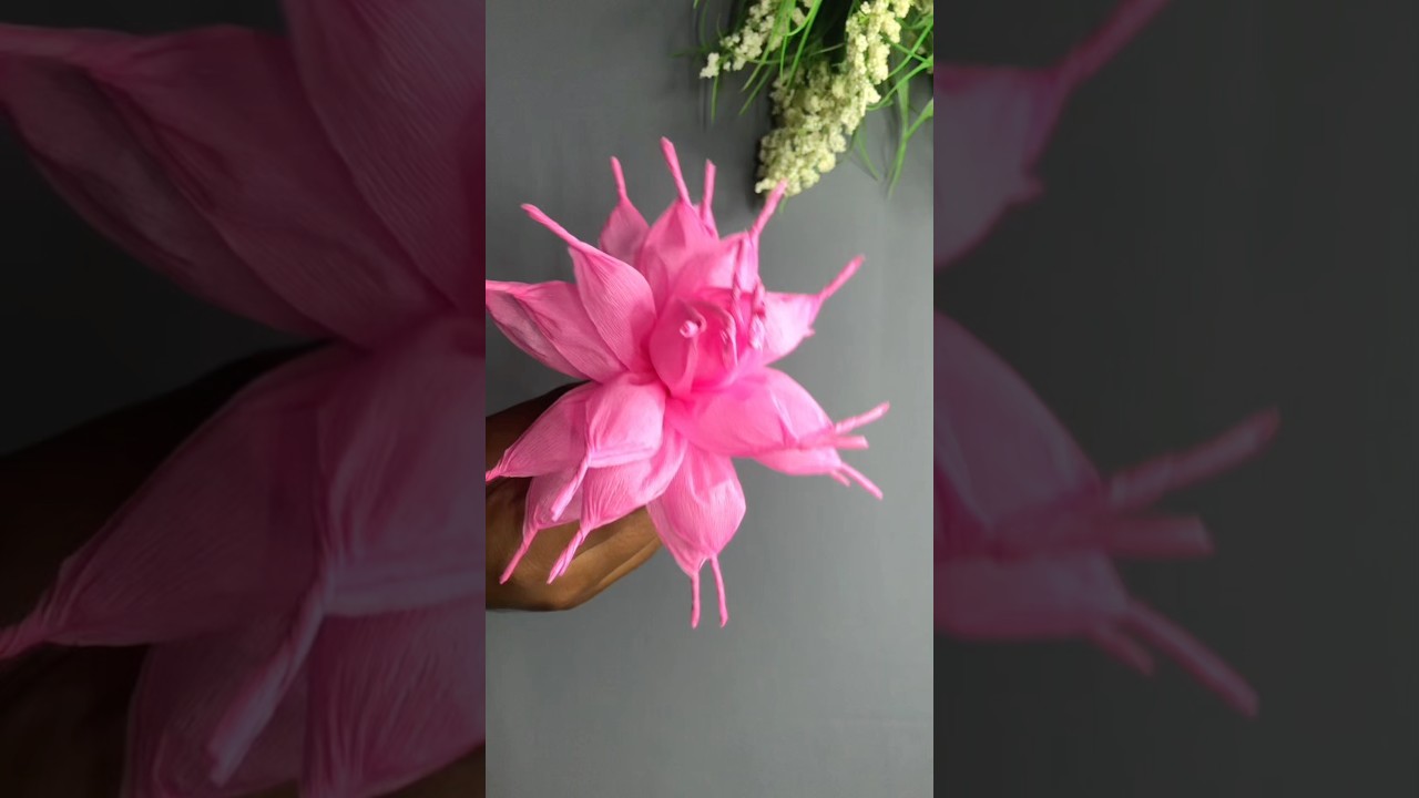 Flores de papel crepe m&aacute;s f&aacute;cil de lo que se ve #comohacerfloresdepapel #floresdepapel