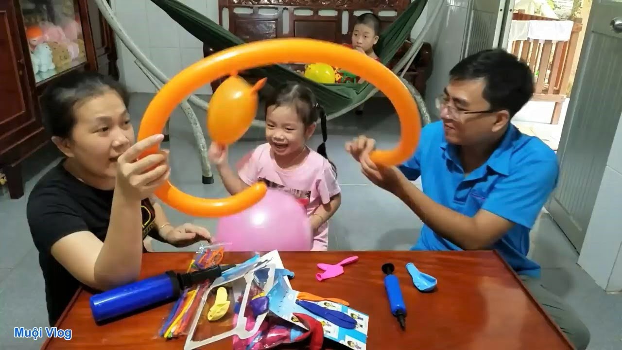 Cuộc thi bơm bong bóng 🎈 Xí Muội Family Tập 267 💖