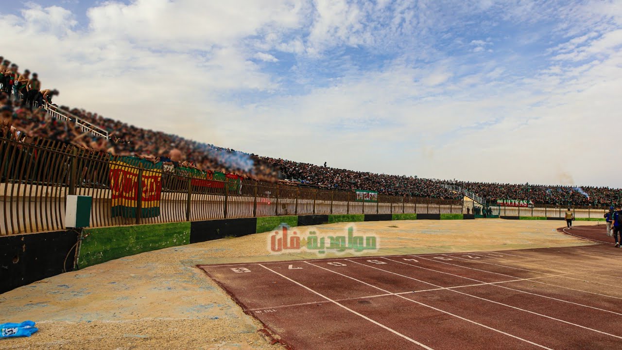 الأجواء التي صنعها الفيراج سود في مواجهة إتحاد بسكرة(USB 0 1 MCA) virage sud