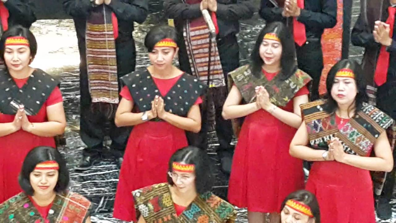 Nang Humuntal by Cantante Domino Choir.
