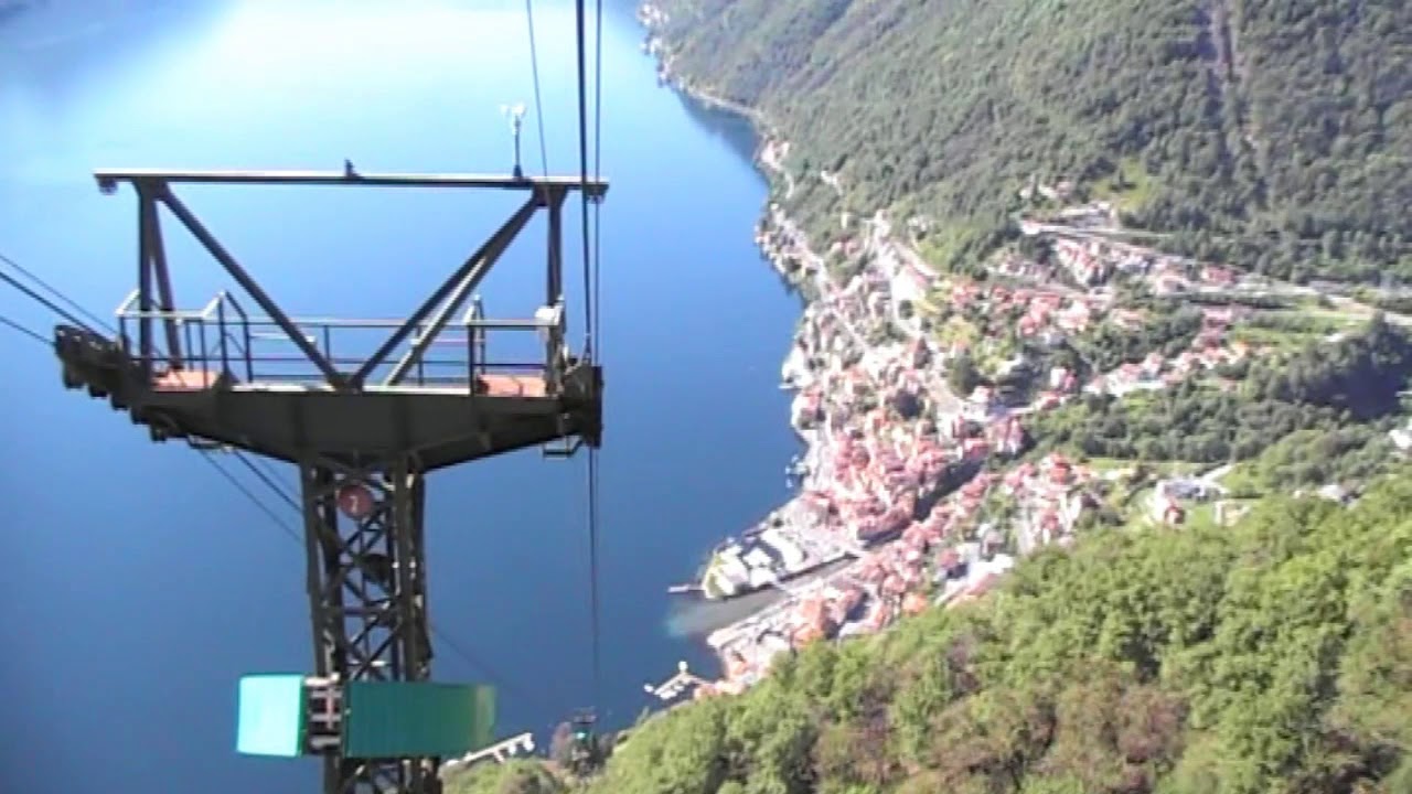 Argegno to Pigra cable car