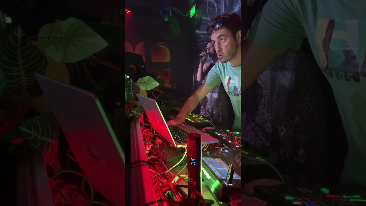 Ivan Le Mutant feat. Cheyenne - Live at Mitte Soundbar 11.09.25