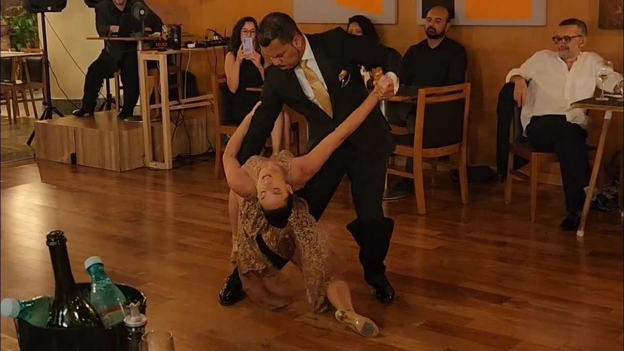 Carlos & Mirella (2/3) - Pata Ancha - Tango Bardo - Milonga ACDC
