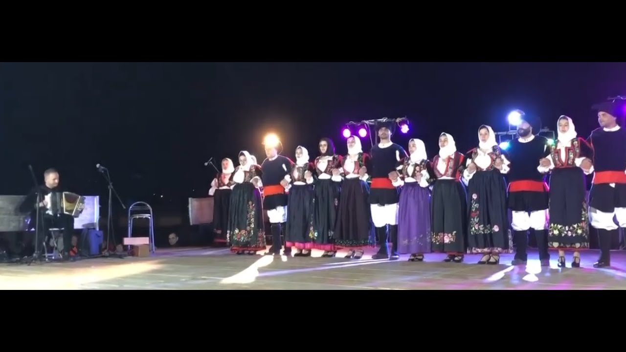 Peppino Bande   gruppo folk monte Gonare di Sarule  bichirina